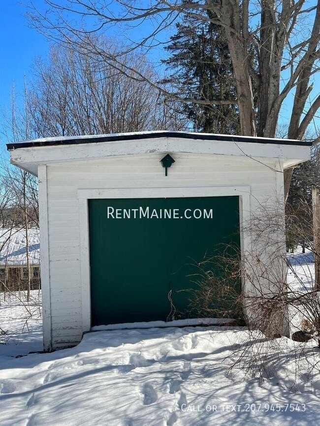 100 Main St Unit #1