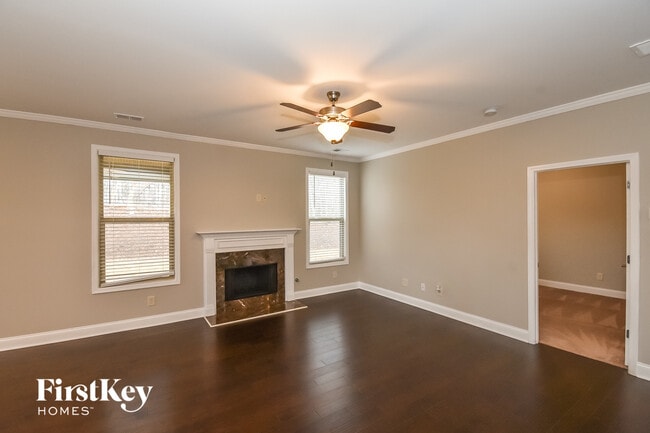 Photo - 97 Dunston Way