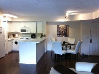 Photo - 1280 Wildwood Lakes Blvd