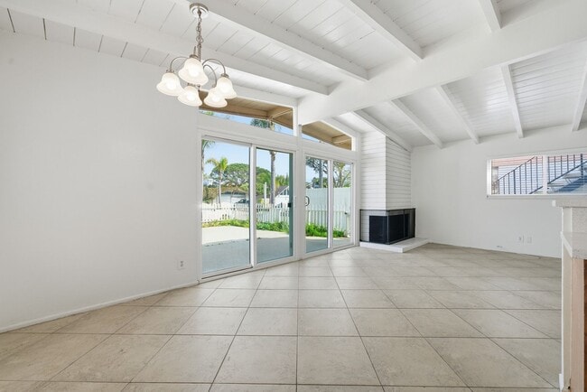 Photo - 4911-4911 River Ave Unit 4909