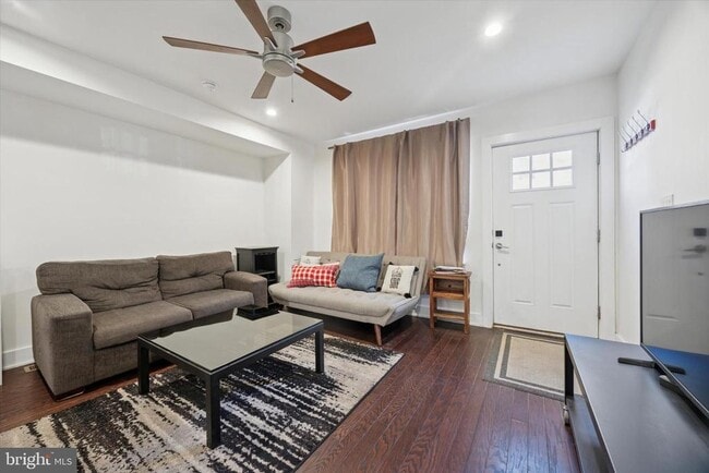 Photo - 1138 MOUNT VERNON St