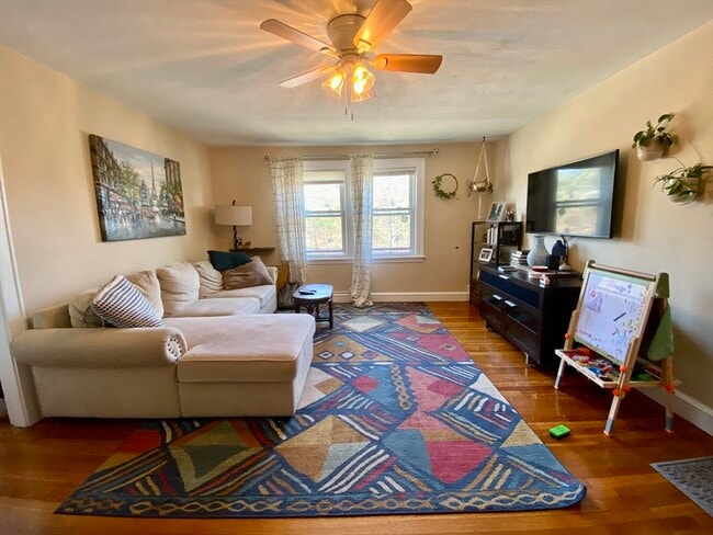 Photo - 4907 Washington St Unit 3R