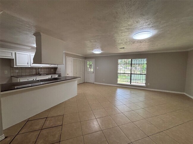 Photo - 16114 Lazy Ridge Rd