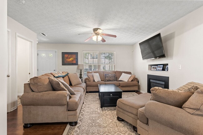 Photo - 4259 Shortleaf Ln