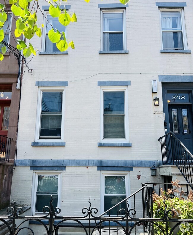 Building Photo - 308 Bloomfield St Rental