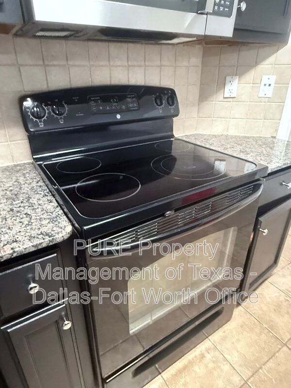 Photo - 529 Mast Ct