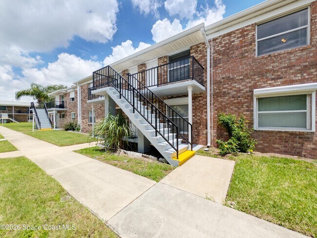 Photo - 190 E Olmstead Dr Unit E10