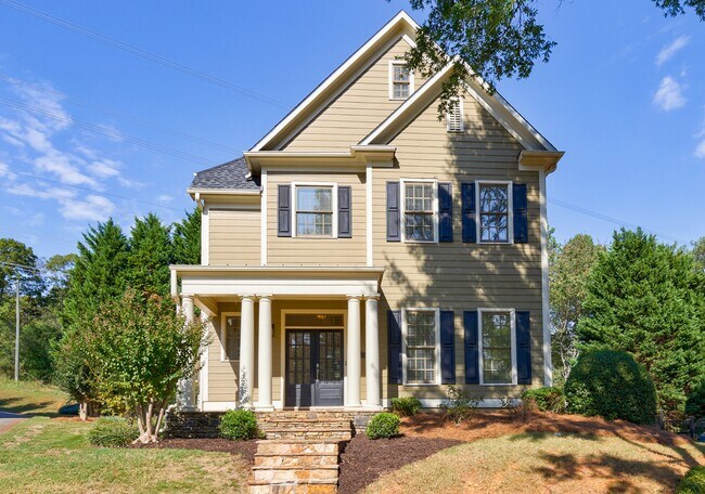 Photo - 1454 Hedgewood Ln NW