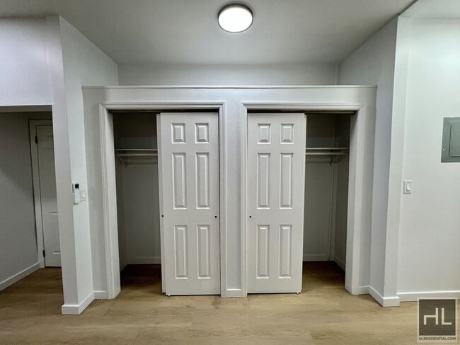 Photo - Top Floor 2BR 1BA Lofty Space w/ Laundry In Greenwood/South Slope Unit C