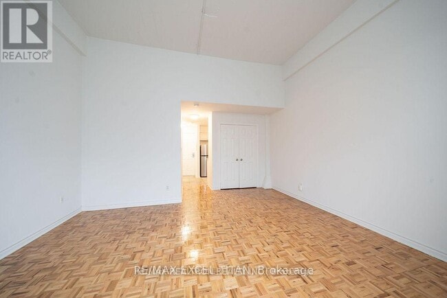 Photo - 1407 Dupont St Unit 112