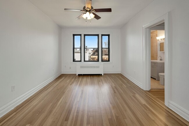 Photo - 56 Glenwood Ave Unit 34