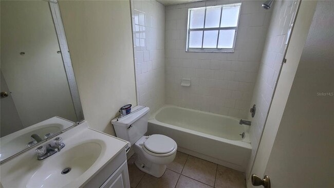 Photo - 454 Fairways Cir Unidad B102