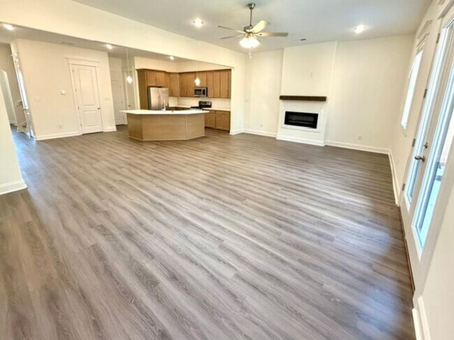 Now Leasing a Brand New 3 bedroom 3 bath Townhome in Olive Branch