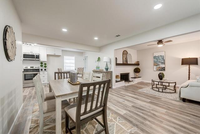 Photo - 811 Denton Dr