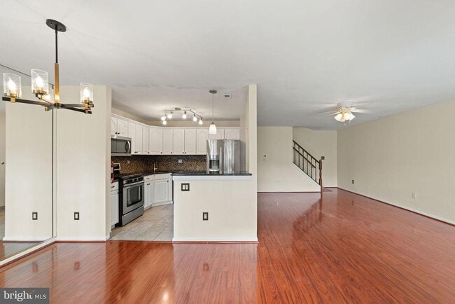 Photo - 254 Steeplechase Ct