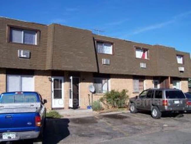 Building Photo - 732 37th Ave Ct