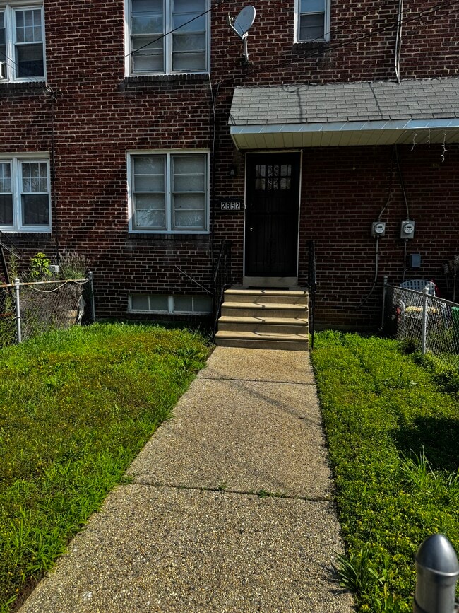 Building Photo - 2852 Cushing Rd Rental