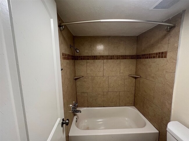 Photo - 10110 Westview Dr Unidad 2904