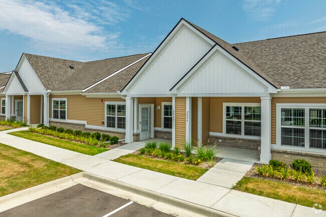 Single story exterior- Gold