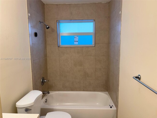 Photo - 1200 NW 9th St Unit B