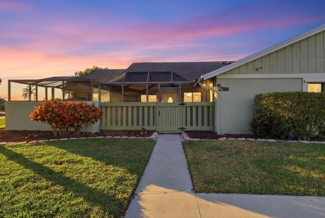 Photo - 5694 Northpointe Ln