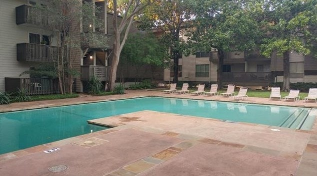 Photo - River Oaks Condos