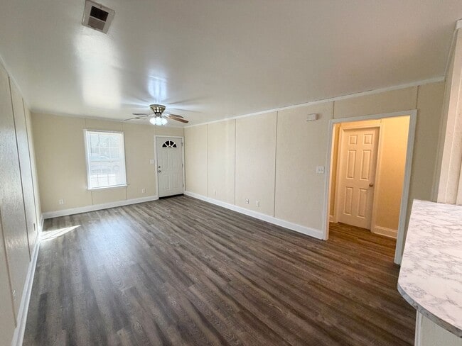 Photo - North Iredell - 2 BD/ 2 BA Unit CL132