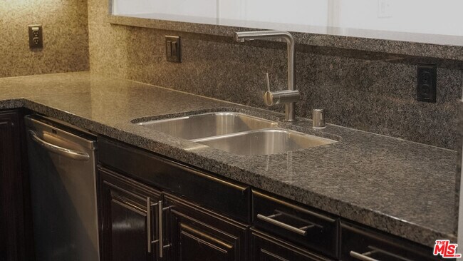 3750 Santa Rosalia Dr Unit 214