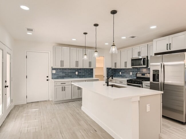 Photo - 8416 Maine Dr