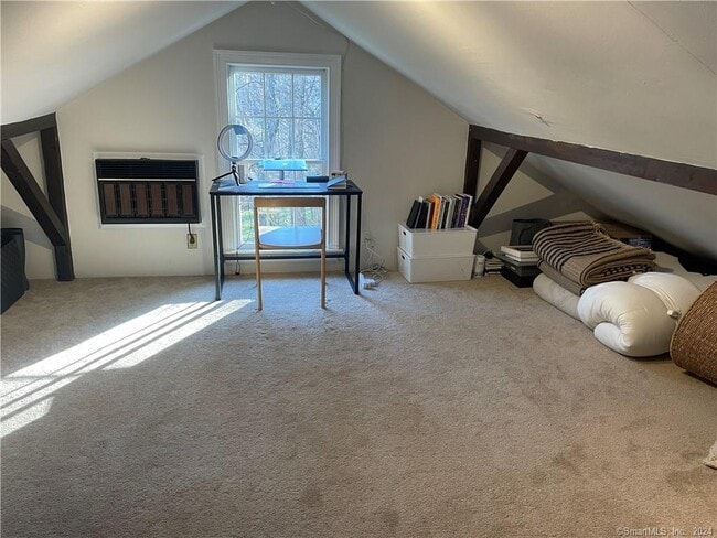 Photo - 87b Red Coat Rd