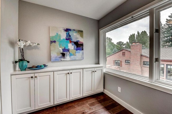 Photo - 704 Pearl St Unit 321-L