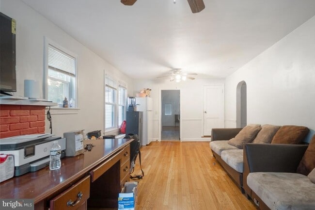 Photo - 2025 Fairland Rd