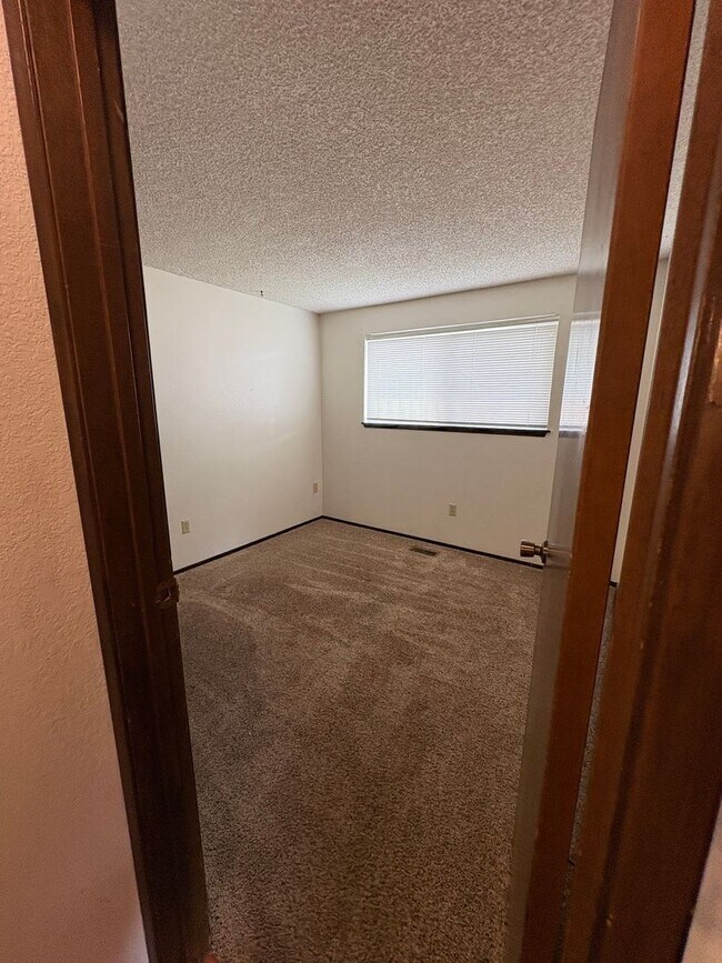 Photo - 202-220 C st SW