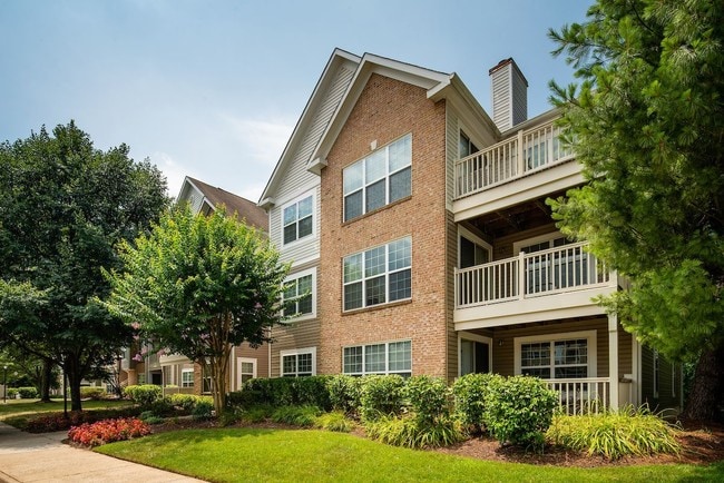 Elms Kingstowne