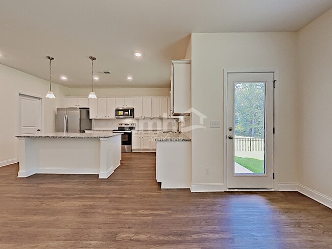Photo - 143 Willowbrook Dr