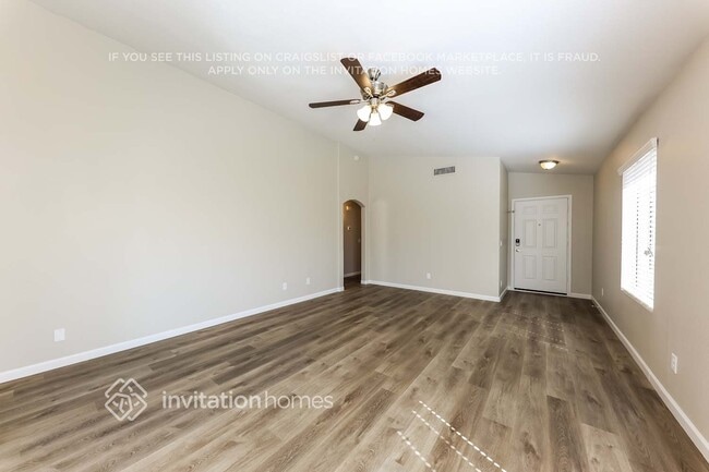 Photo - 5029 W Kerry Ln