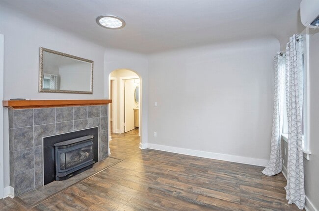 Photo - Prime Fircrest Location — Comfortable 2-Bedroom Home for Rent