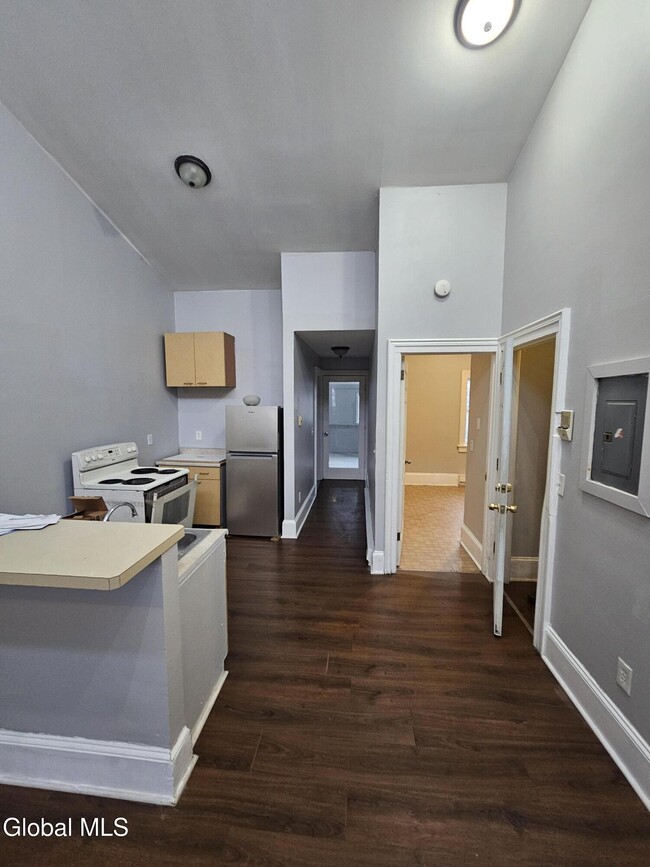 Photo - 119 Grand St Unit 3