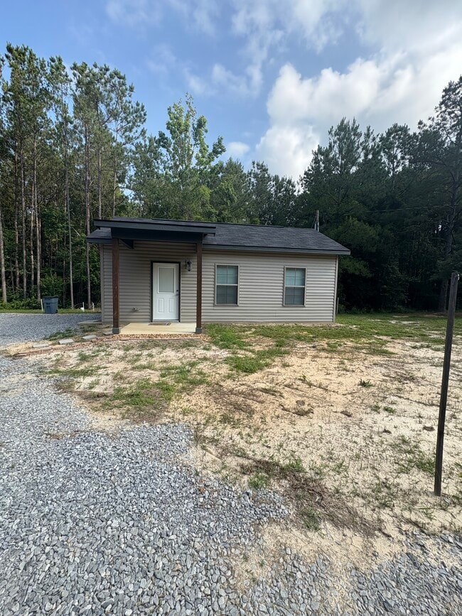 Vista exterior - 948 Palmer Chapel Rd