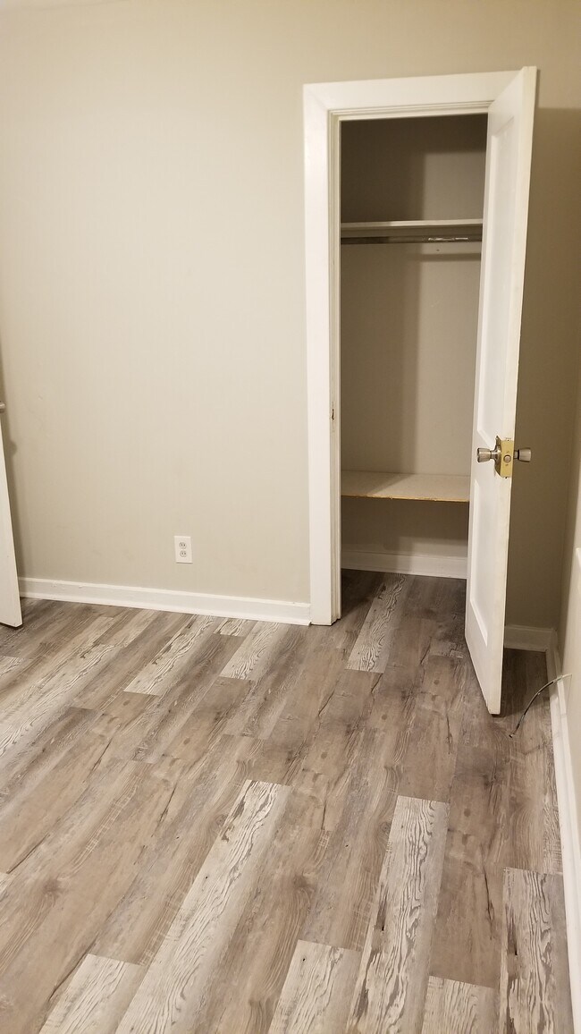 Photo - 620 W Shawnee Dr