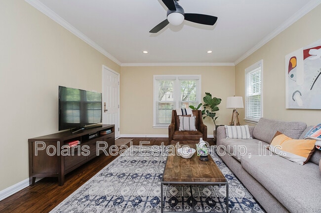 Photo - 5916 Crittenden Ave