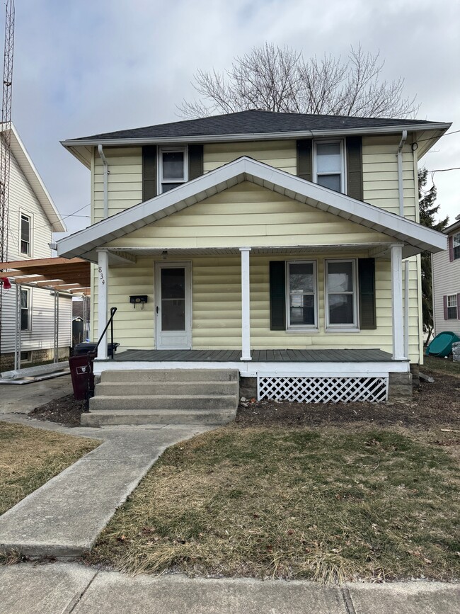 Photo - 834 N Jefferson St