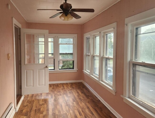 Photo - 208 S Illinois St Unit 2