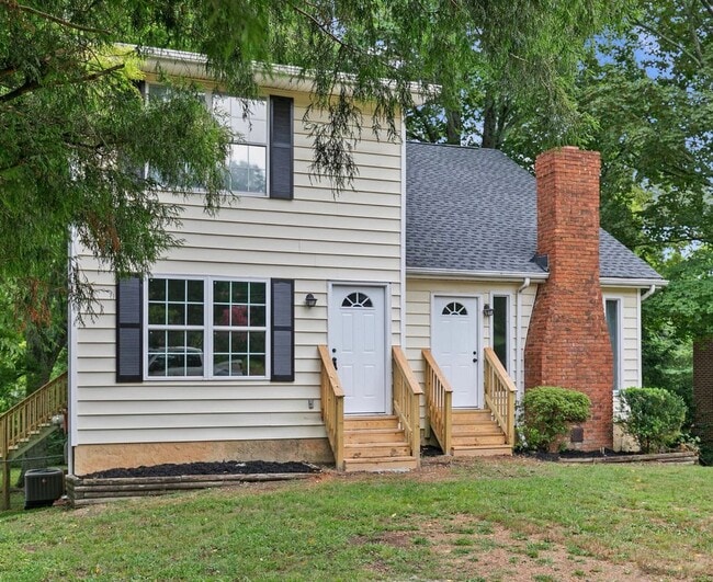 Building Photo - 102 S Germantown Rd