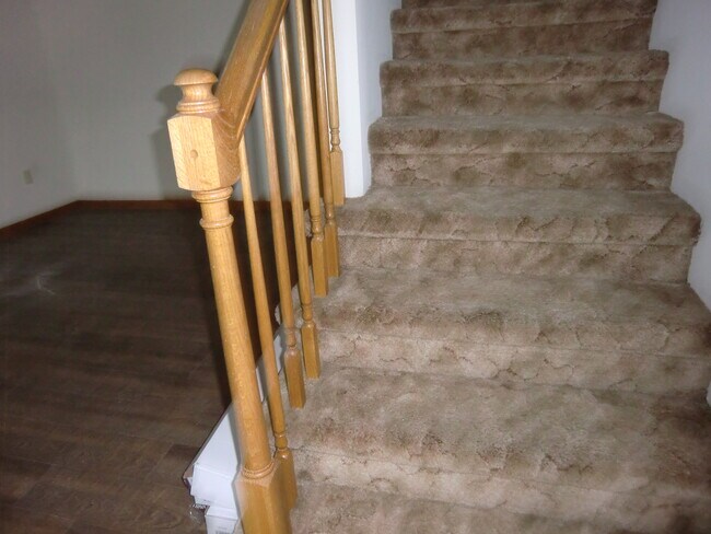 Photo - 436 Meadow Dr