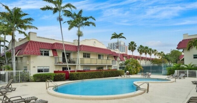 Photo - 8650 SW 67th Ave Unit 1033