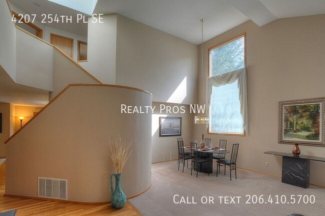 Photo - 4207 254th Pl SE