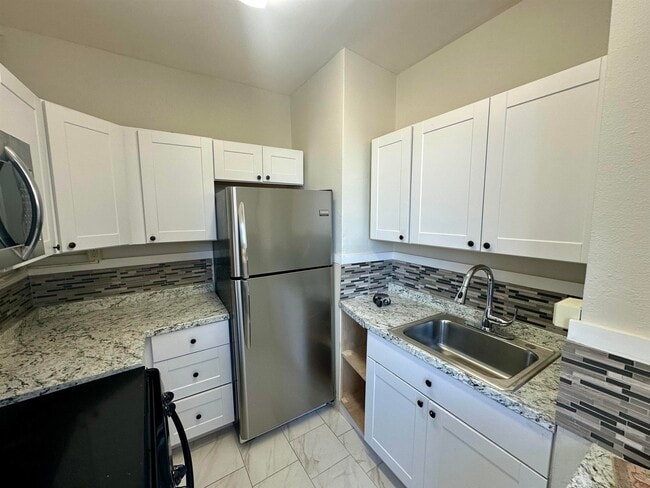 Photo - 3501 Ventnor Ave Unit B3