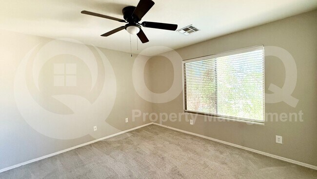 Photo - 3318 E Woodside Way