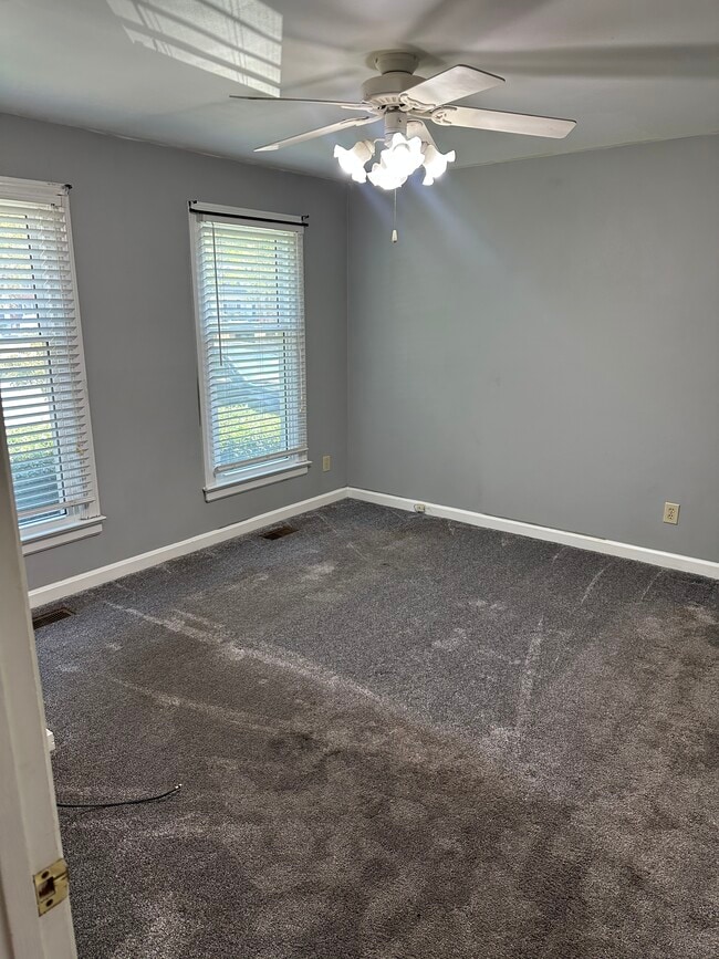 2500 Saint Christopher Cir SW